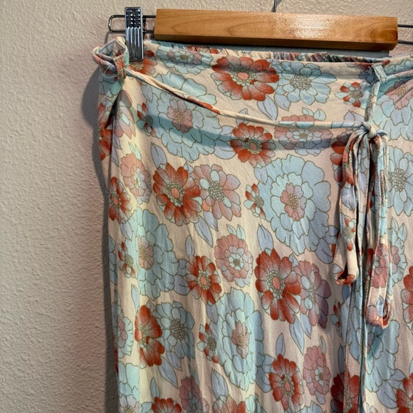 Free People Women Thats A Wrap Printed Skirt Sky Combo Size M - Picture 5 of 8